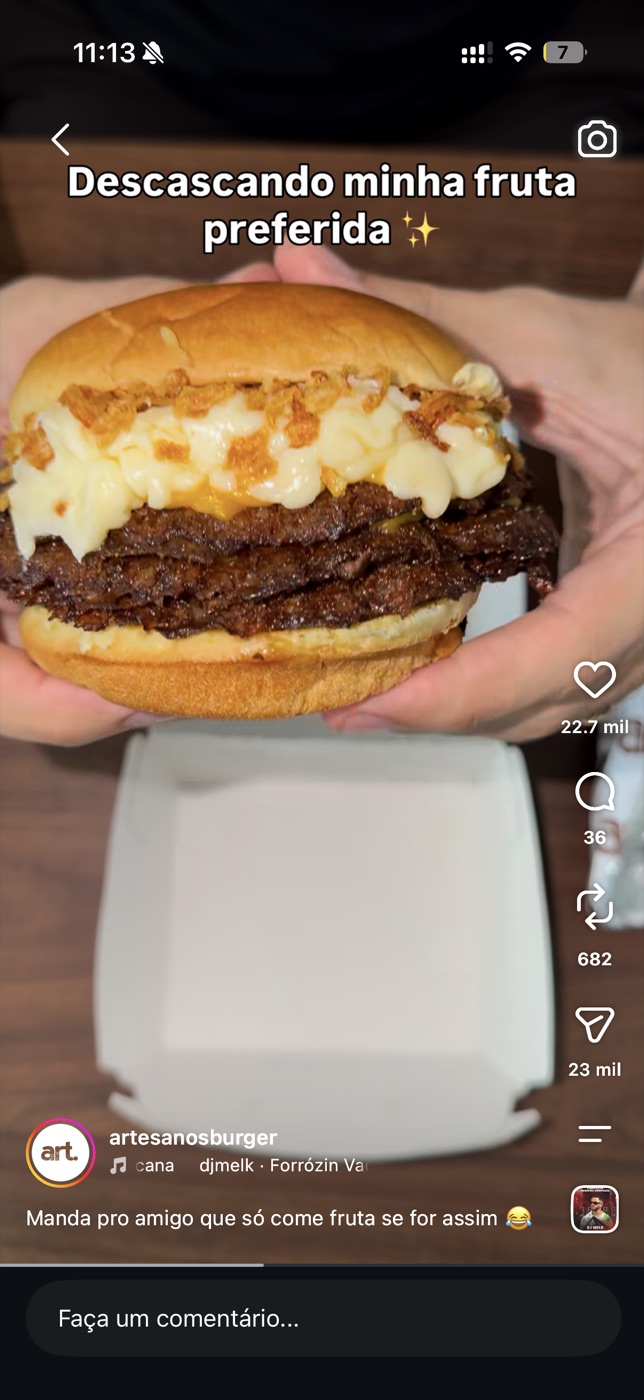 Reels da Artesanos Burger com 22,7 mil curtidas